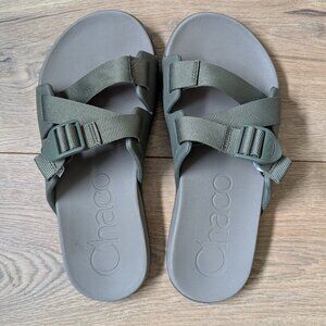Chaco chillos slide sandal Men's 9 (women 10)